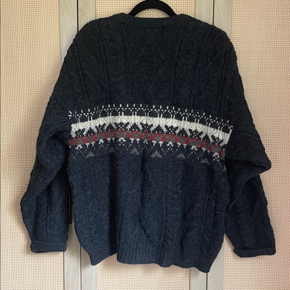 Irish V-Neck Wool Sweater - Picture 3 of 3